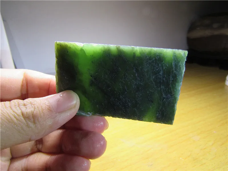 Natural Siberian Jade Rough Russia nephrite Raw (64.68g, 65X38X10mm)