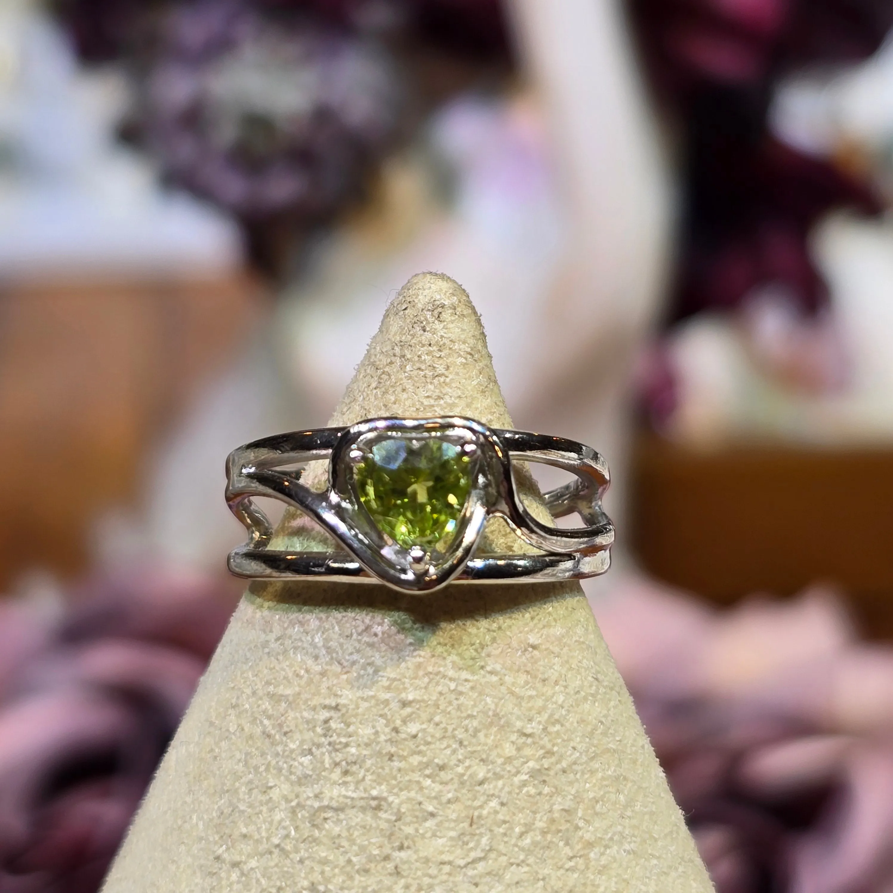Peridot Heart Midi Adjustable Finger Cuff Ring .925 Silver for Luck, Prosperity and Protection