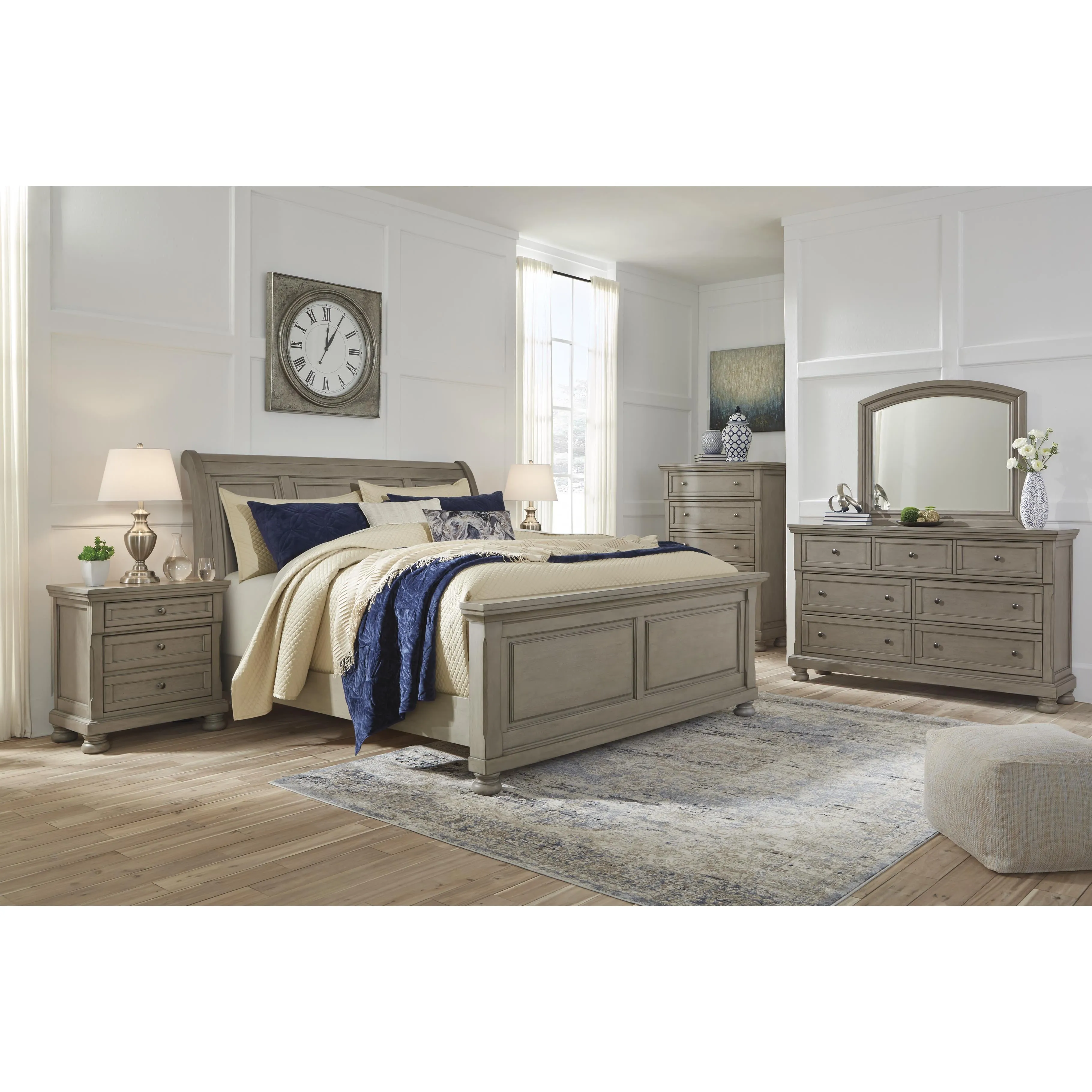 Signature Design by Ashley Lettner 7-Drawer Dresser with Mirror B733-31/B733-36