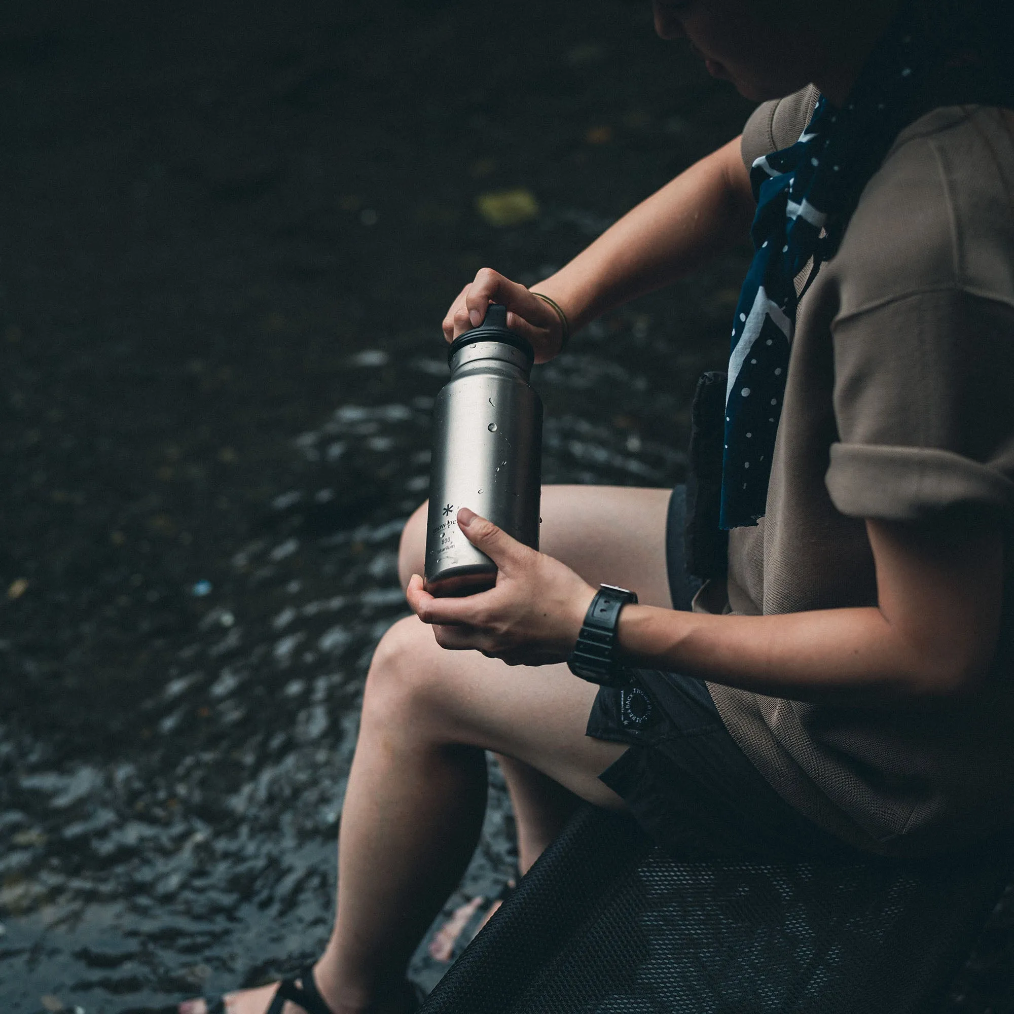 Titanium Aurora Bottle 800