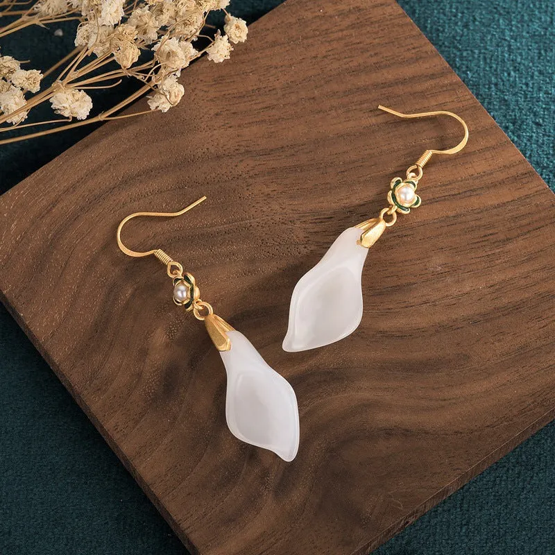 Vintage Calla Lilly White Jade Earrings