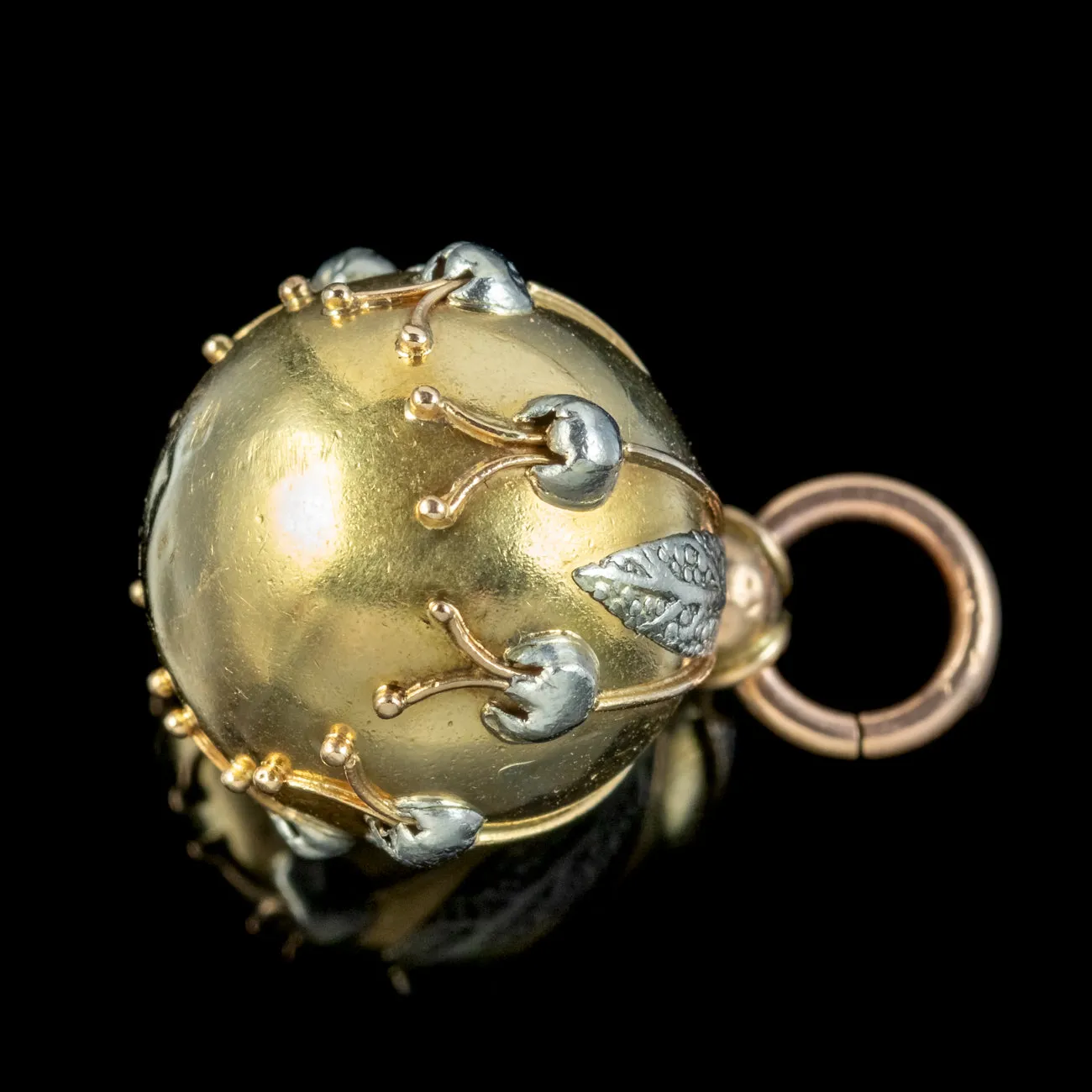 Vintage Orb Pendant Necklace 15ct Gold Platinum